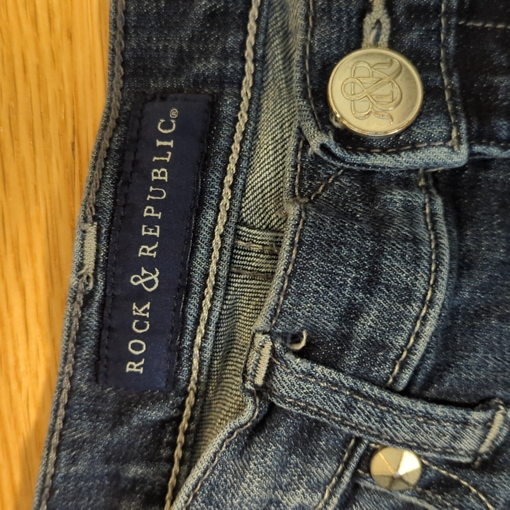 Rock and Republic Dark Wash Boot Cut Jeans - Picture 5 of 12